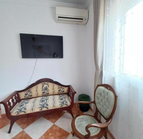 سوییت, Gibraltar Views Guest House