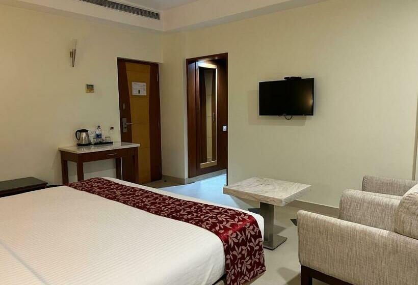 Номер Deluxe, Anukulas Residency   Vellore