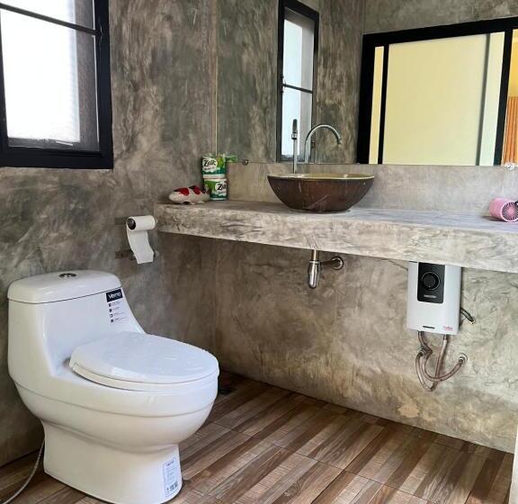 Стандартный Номер Кровать Кинг, Kohmak Homehug&beachclub