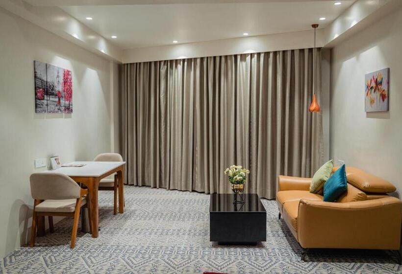 标准工作室, Lords Inn Rajkot