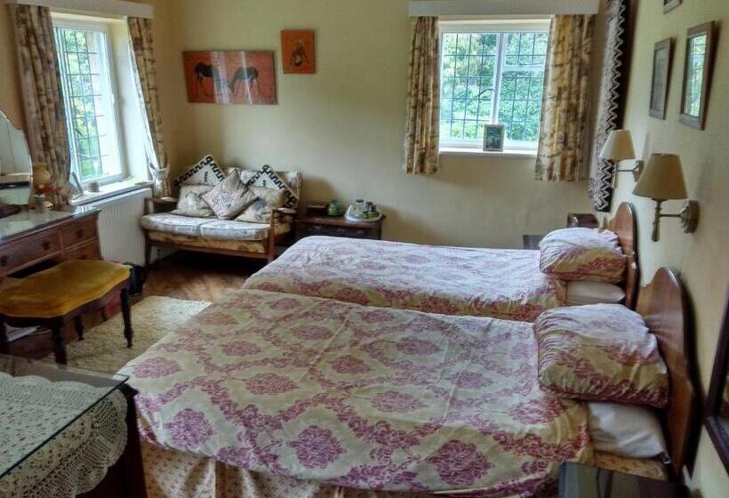 스탠다드 룸, Thornley House