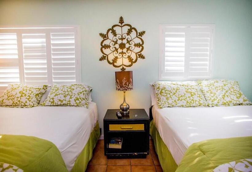Номер Стандарт 2 Двуспальные Кровати, Leucadia Beach Inn