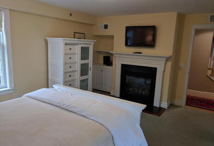 ３ベッドルームアパートメント, Pelham Court