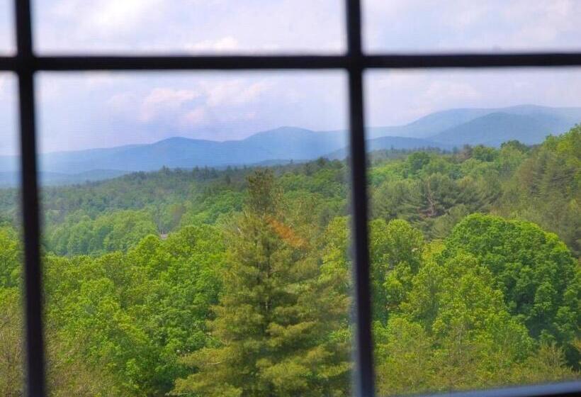 Номер Стандарт, Long Mountain Lodge Bed & Breakfast