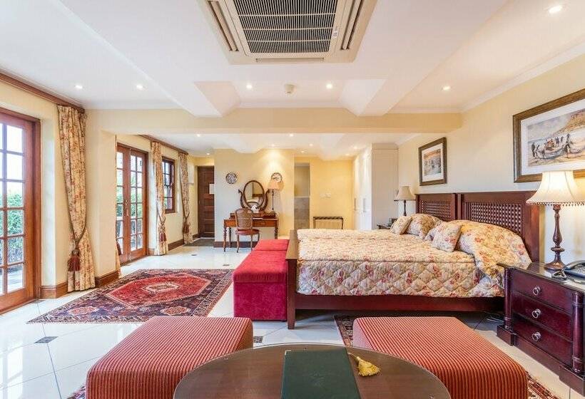Номер Deluxe, St James Guesthouses