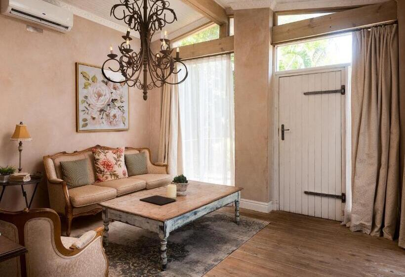 Люкс Кровать Кинг, Petite Provence B&b