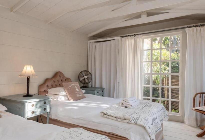 Дом 1 Спальня, Petite Provence B&b