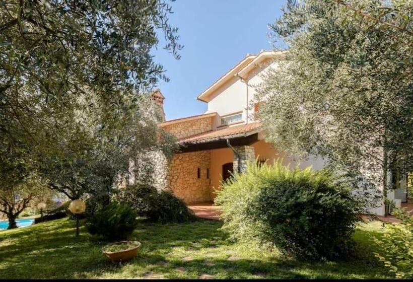 プール付き１ベッドルームヴィラ, Villa Con Piscina Privata   Vista Panoramica   7s   20 Guest