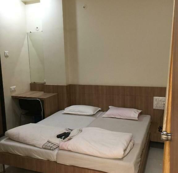 Номер Deluxe, Aaditya Palace