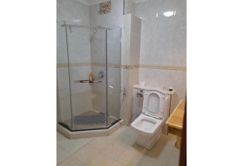 اتاق خانوادگی, Grand Palace Hotel Lusaka