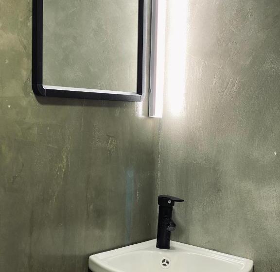 Бунгало Стандарт, Little Eden Guesthouse