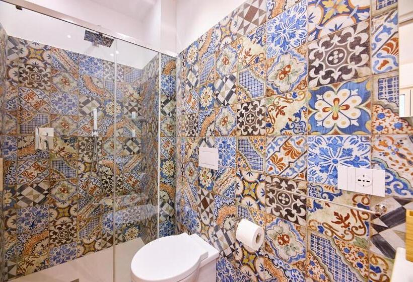 اتاق استاندارد با بالکن, Zeropensieri B&b