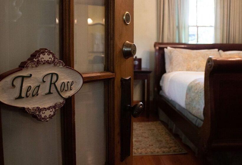 Номер Стандарт, Sweetwater Branch Inn