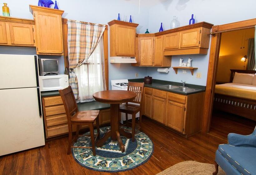 Дом 1 Спальня, Sweetwater Branch Inn