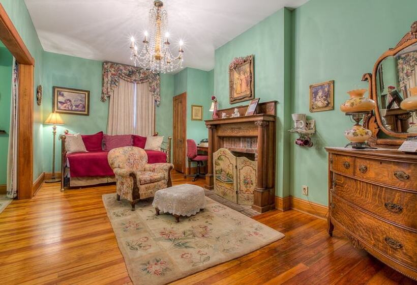 Номер Стандарт, Sweetwater Branch Inn