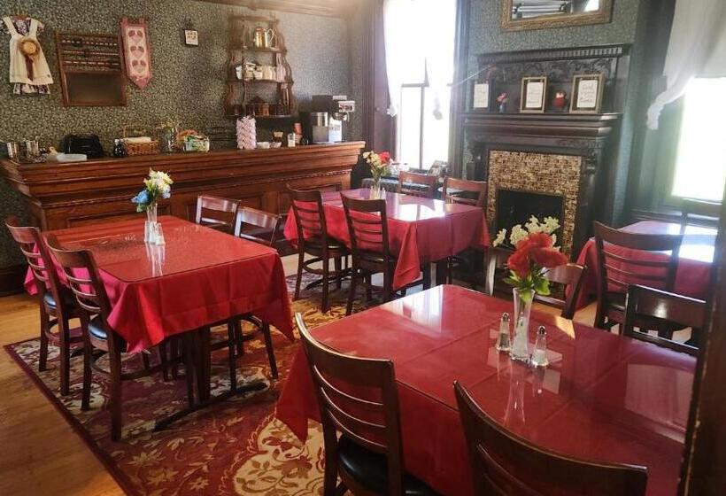 Номер Стандарт Вид на Сад, Greystone Manor Bed & Breakfast