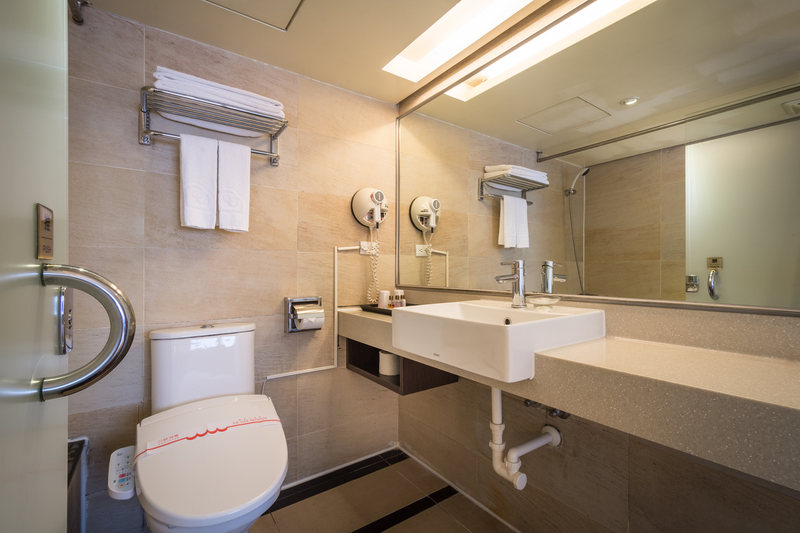 Premium Room City View, Ibis Astana