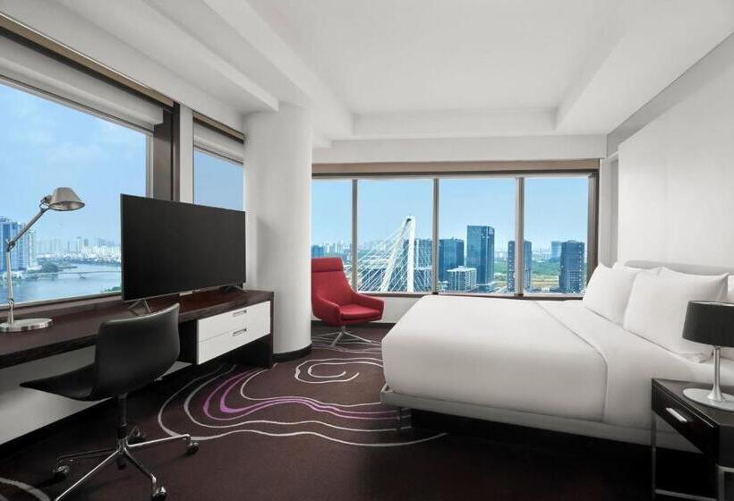 キングサイズベッドのスイートルーム, Le Méridien Saigon