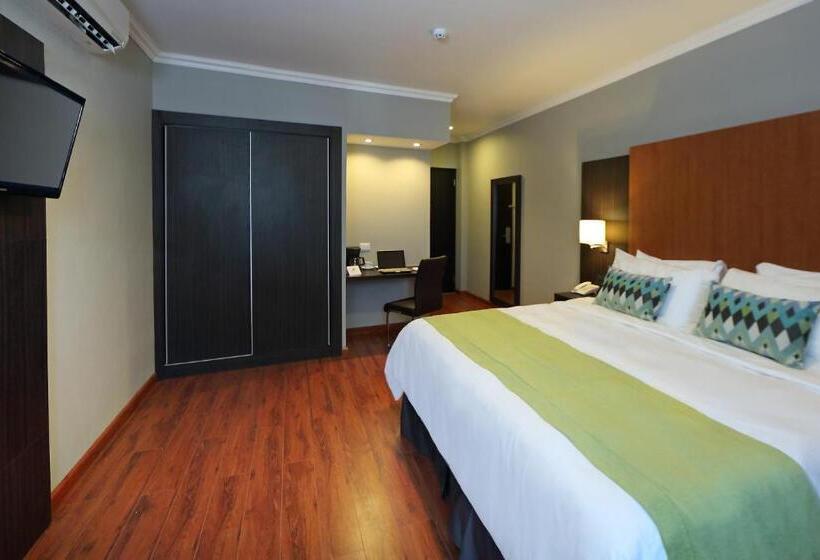 Полулюкс Президентский, Aranjuez Hotel & Suites