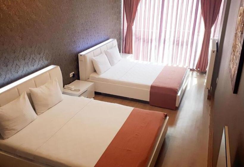 اتاق کلاس بیزنس, Ekinci Residence