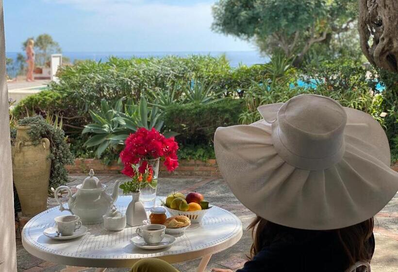 Студия Стандарт Вид на Море, Residence Terra Rossa Taormina