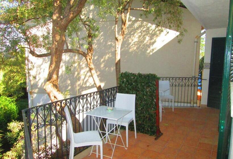 Номер Basic, Residence Terra Rossa Taormina