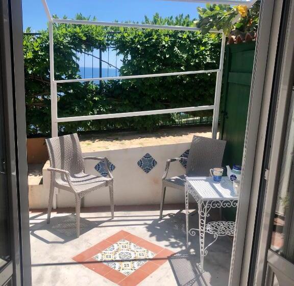 Номер Basic, Residence Terra Rossa Taormina