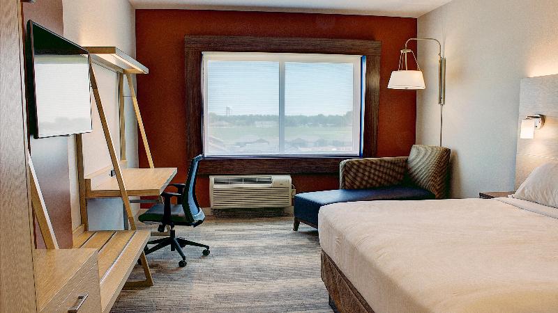 חדר סטנדרט עם מיטת קינג, Holiday Inn Express Spencer, An Ihg