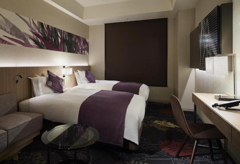 Номер Superior, Millennium Mitsui Garden Hotel Tokyo   Ginza