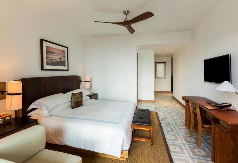 Habitación Ático, The Cape, A Thompson Hotel, By Hyatt