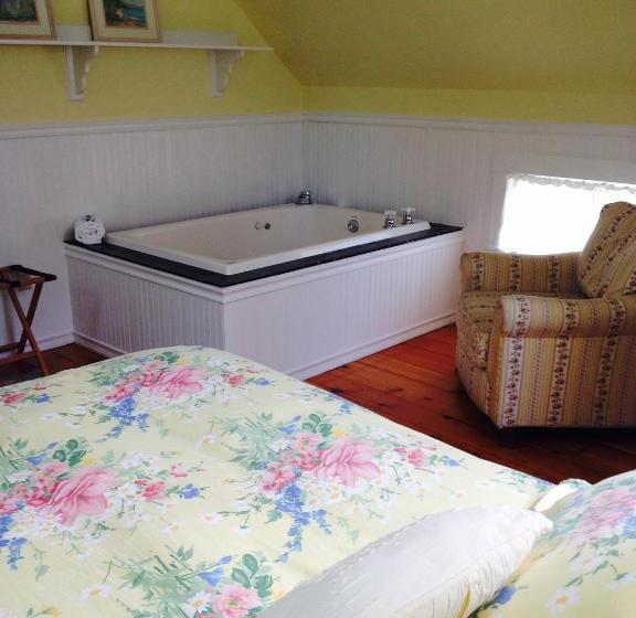 디럭스 룸, James Place Inn Bed And Breakfast