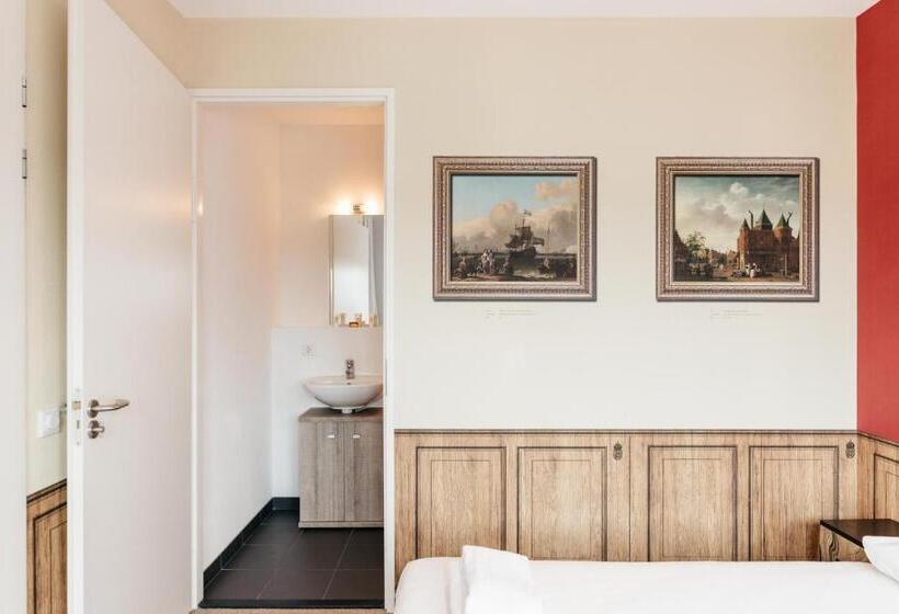 2 Bedroom Apartment, Amsterdam Id Apart