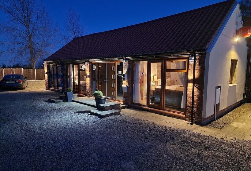 Номер Deluxe, Thorpe Thewles Suites