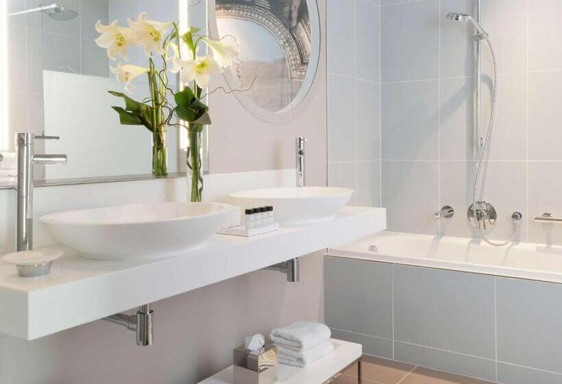 Классический номер с террасой, Cures Marines Hotel & Spa Trouville   Mgallery Collection