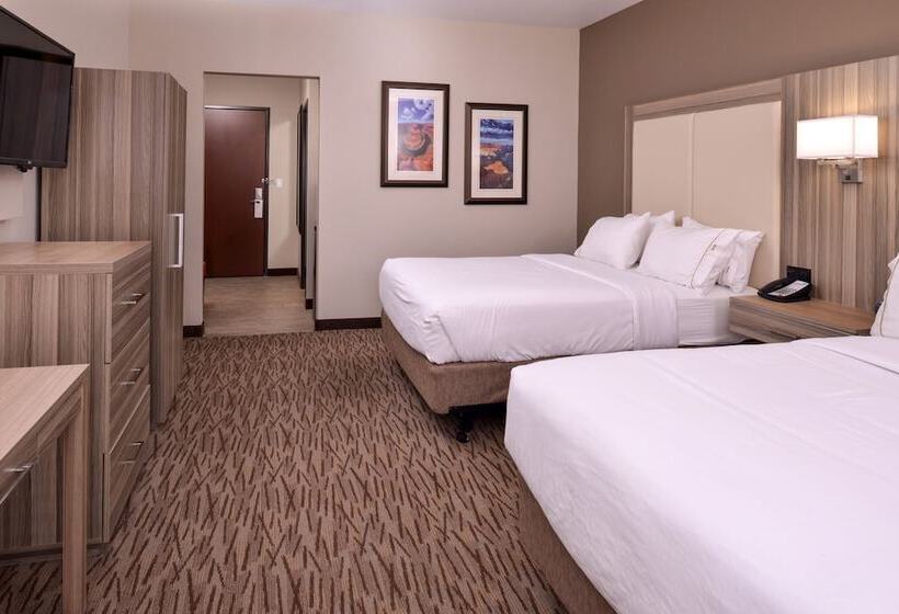 장애인을 위한 스탠다드 룸, Holiday Inn Express & Suites Williams, An Ihg