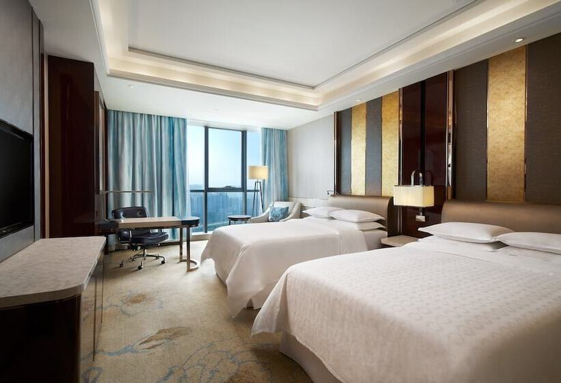 Номер Executive, Sheraton Grand Zhengzhou