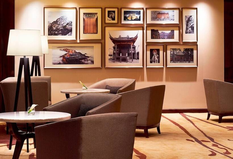 Президентский Люкс, Sheraton Grand Zhengzhou