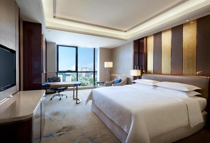Номер Deluxe Кровать Кинг, Sheraton Grand Zhengzhou