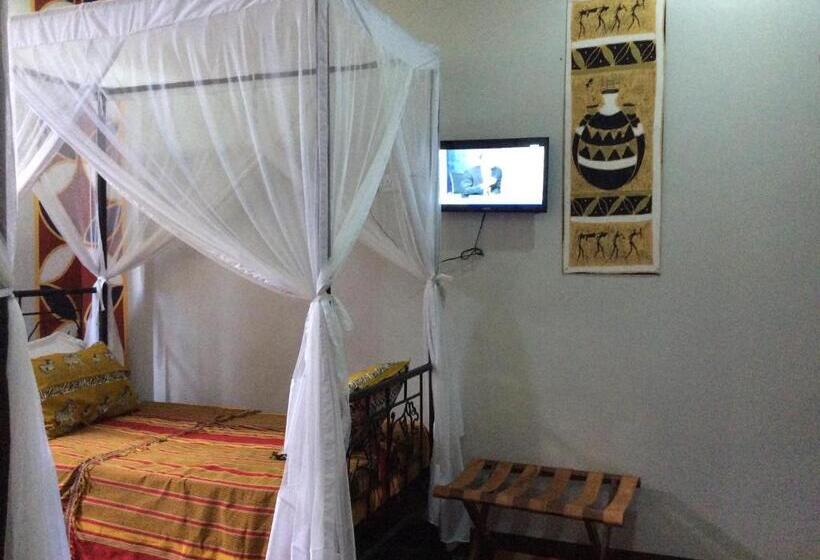 Номер Стандарт Трехместный, Korona Villa Lodge