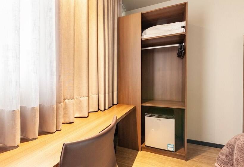 디럭스 룸, Tri Hotel Executive Lajeado