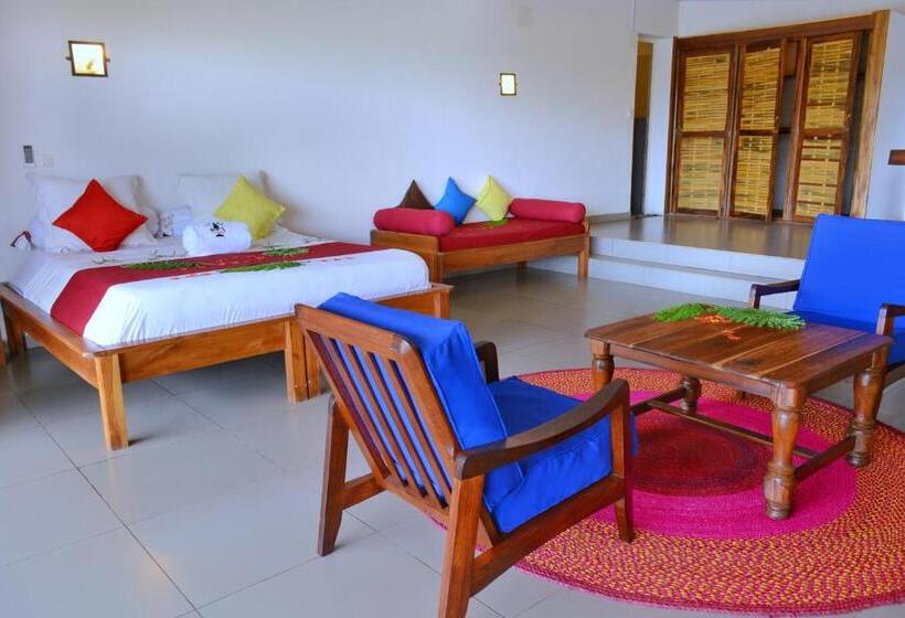 Superior Studio, Hôtel Résidence Sarimanok
