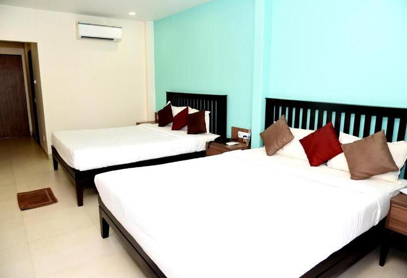 Номер Premium Вид на Бассейн, Blue Country Resort