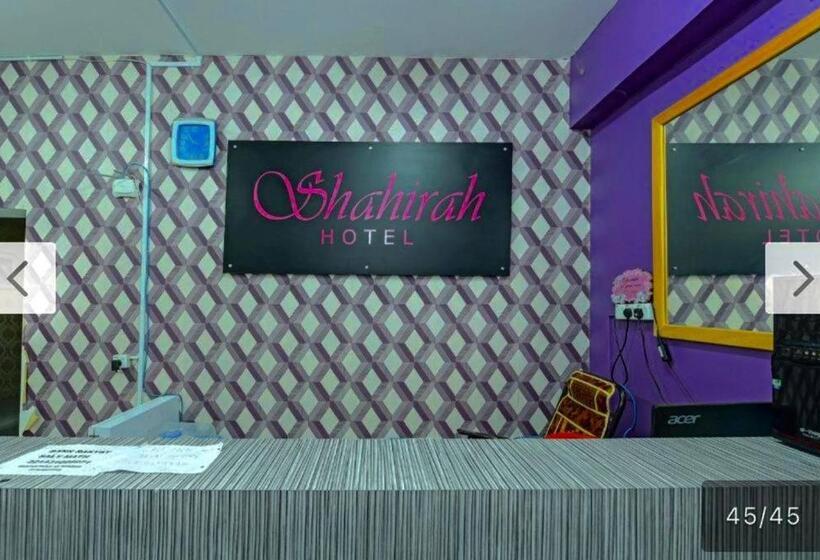 Семейный Номер, Syahirah