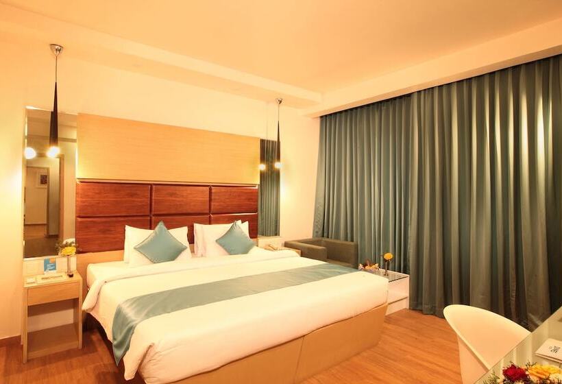 Номер Deluxe, Ginger Kochi Mg Road