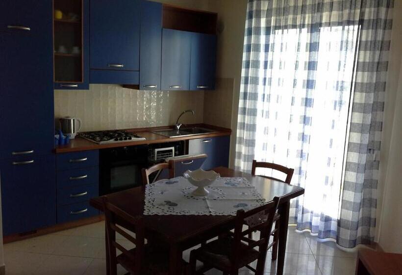 Апартаменты 3 Спальни, Residence Le Saline