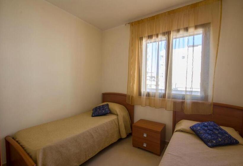 Апартаменты 3 Спальни, Residence Le Saline