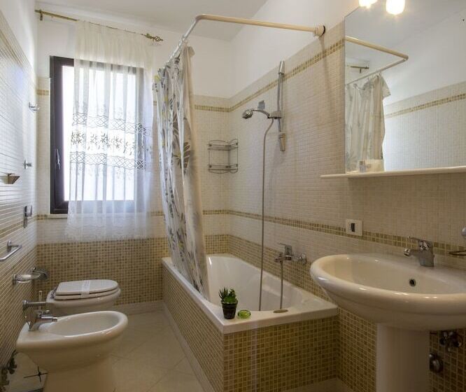 Апартаменты 3 Спальни, Residence Le Saline