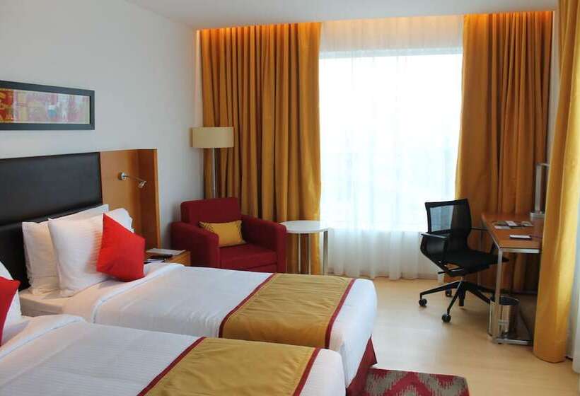 Номер Superior Вид на Город, Mercure Hyderabad Kcp Banjara Hills, An Accor