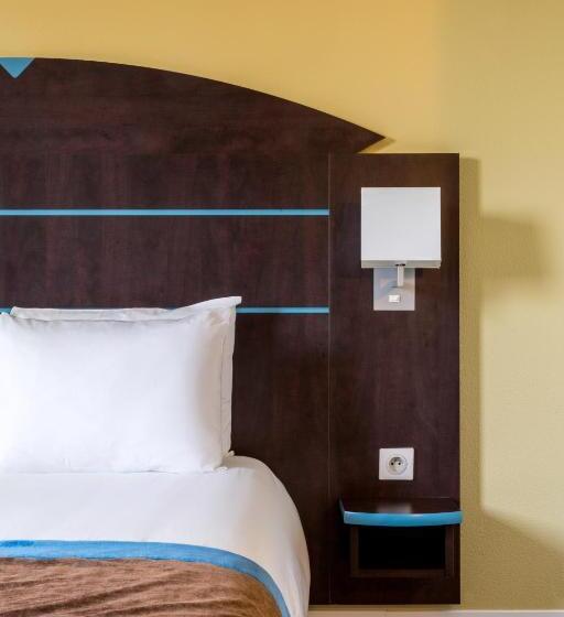 Семейный Номер, Sure Hotel By Best Western Saint Amand Les Eaux