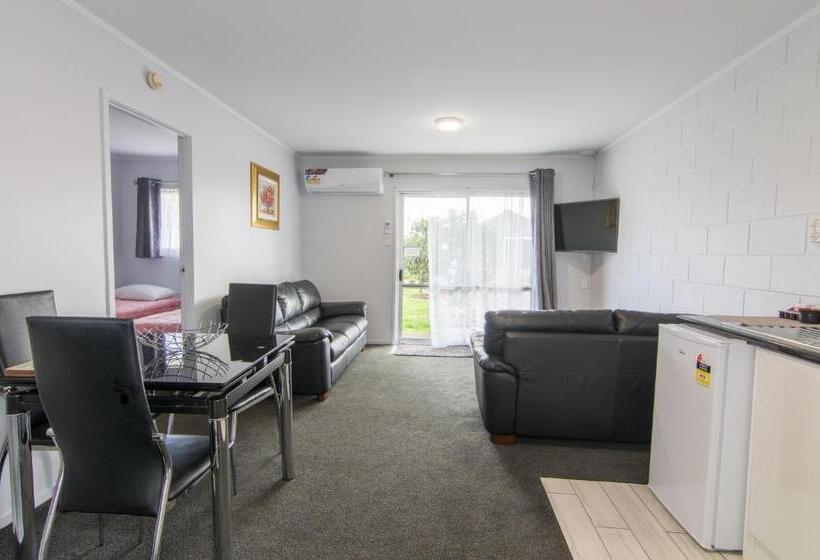 Апартаменты 2 Спальни, Kaitaia Motor Lodge